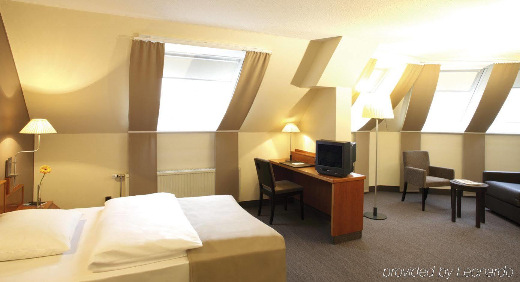 Spark By Hilton Stuttgart Σίντελφινγκεν Εξωτερικό φωτογραφία
